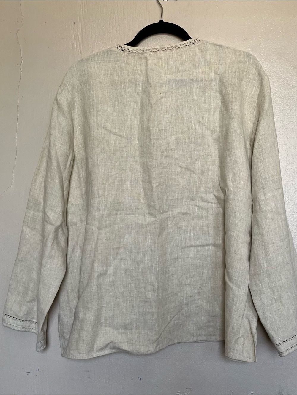 Chico's 100% linen cream v neck boho peasant top with boxy fit - Picture 4 of 7